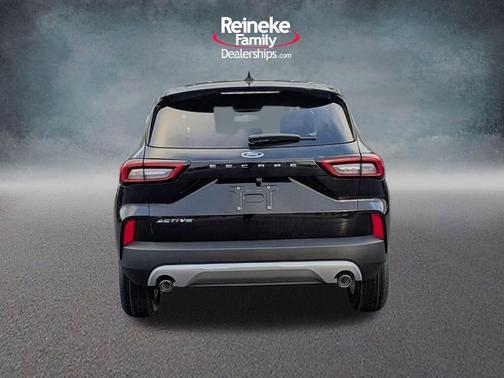 Agate Black Metallic 2026 Ford Escape Active