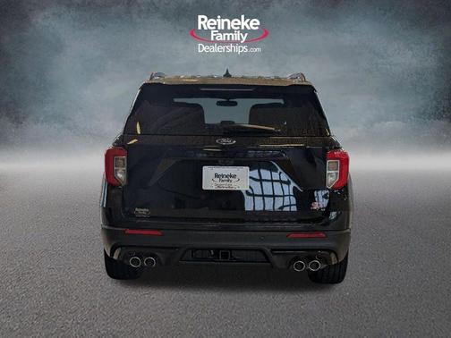 Agate Black Metallic 2024 Ford Explorer ST