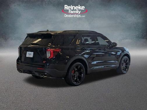 Agate Black Metallic 2024 Ford Explorer ST