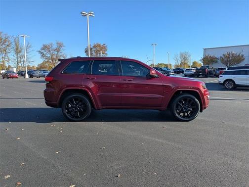 2020 Jeep Grand Cherokee Altitude