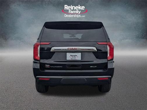 2021 GMC Yukon XL SLT