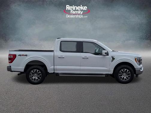 OXFORD WHITE 2022 Ford F-150 LARIAT