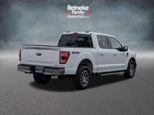 OXFORD WHITE 2022 Ford F-150 LARIAT