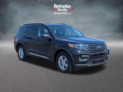 Black Metallic 2023 Ford Explorer XLT