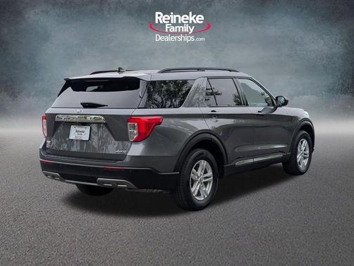 Carbonized Gray Metallic 2023 Ford Explorer XLT