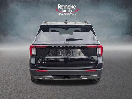 Agate Black Metallic 2026 Ford Explorer Active