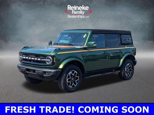 Green Metallic 2022 Ford Bronco Outer Banks