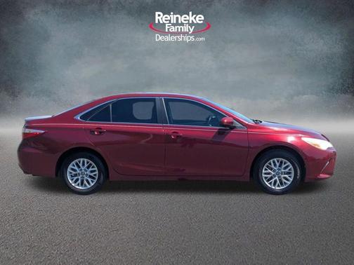Pearl 2016 Toyota Camry LE