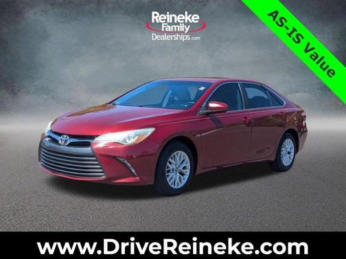 Pearl 2016 Toyota Camry LE