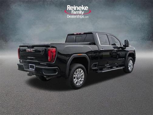 2023 GMC Sierra 2500 Denali