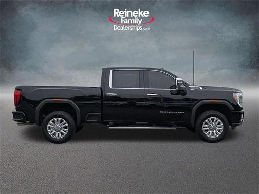 2023 GMC Sierra 2500 Denali