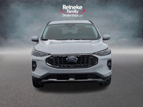 2026 Ford Escape Platinum