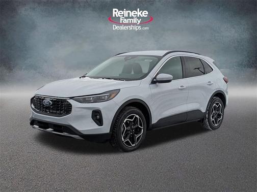 2026 Ford Escape Platinum