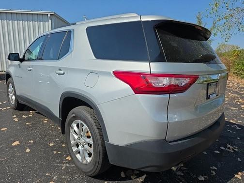 2018 Chevrolet Traverse LT Cloth