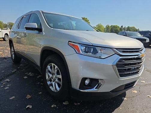 2018 Chevrolet Traverse LT Cloth