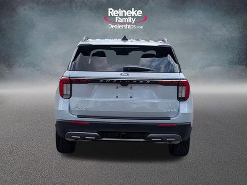 Space White Metallic 2026 Ford Explorer Active