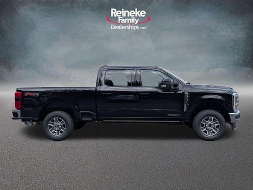 Agate Black Metallic 2026 Ford F-250 Lariat