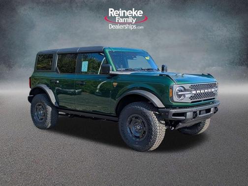 Eruption Green Metallic 2025 Ford Bronco Badlands