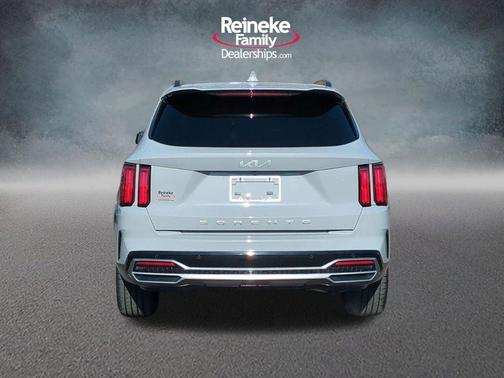 Wolf Gray 2022 Kia Sorento SX