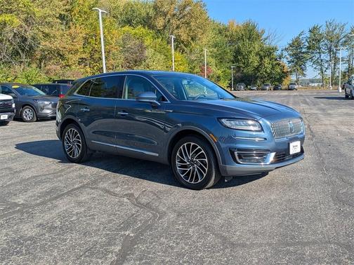 2019 Lincoln Nautilus Reserve