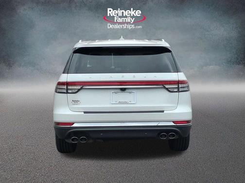 White Metallic 2020 Lincoln Aviator Reserve AWD