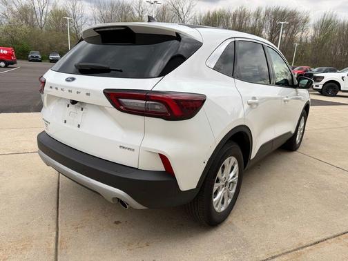 Oxford White 2024 Ford Escape Active
