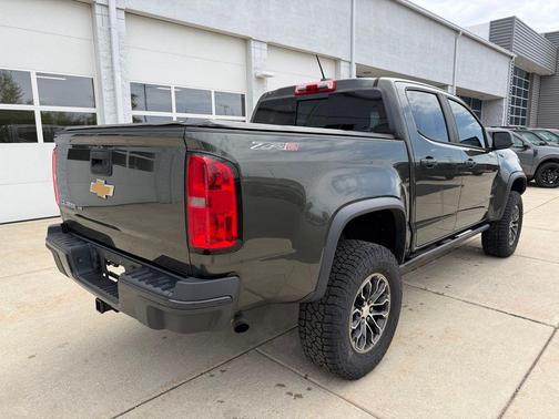 Deepwood Green Metallic 2017 Chevrolet Colorado ZR2