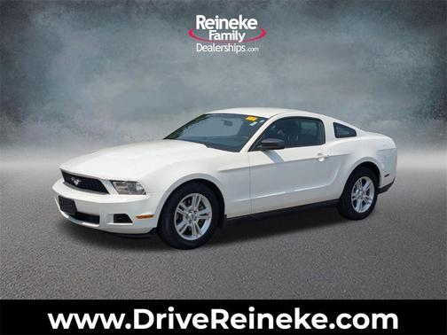 2011 Ford Mustang V6