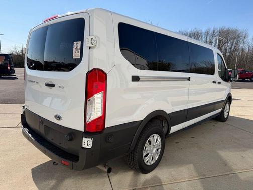 2024 Ford Transit-350 XLT