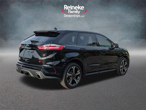 2023 Ford Edge ST