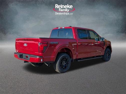 Rapid Red Metallic Tinted Clearcoat 2025 Ford F-150 XLT