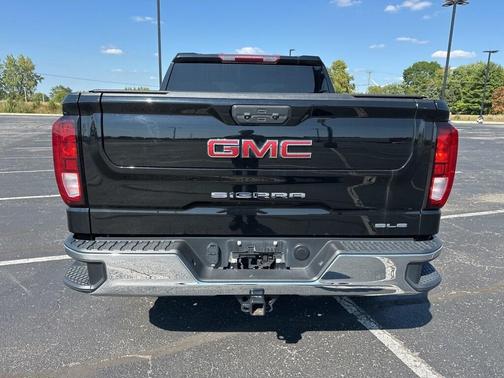 2022 GMC Sierra 1500 SLE