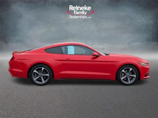 2017 Ford Mustang EcoBoost