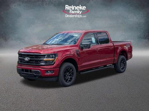 Ruby Red Metallic Tinted Clearcoat 2026 Ford F-150 XLT