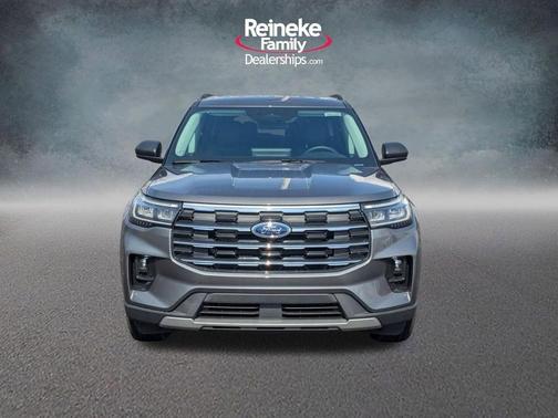 Carbonized Gray Metallic 2026 Ford Explorer Active