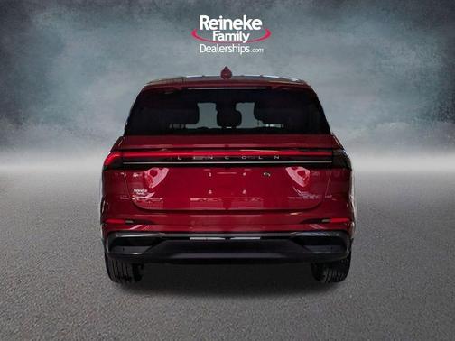 Red Carpet Metallic Tinted Clearcoat 2026 Lincoln Nautilus Premiere