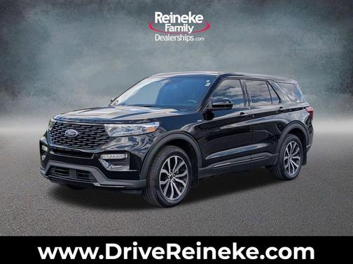 Agate Black Metallic 2022 Ford Explorer ST-Line