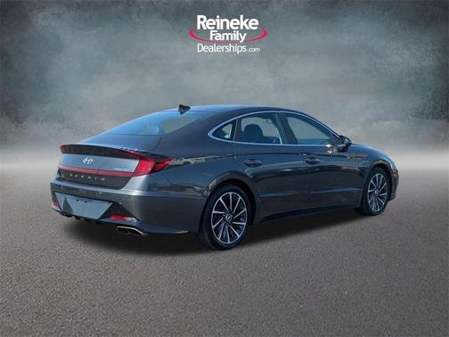 2022 Hyundai SONATA Limited