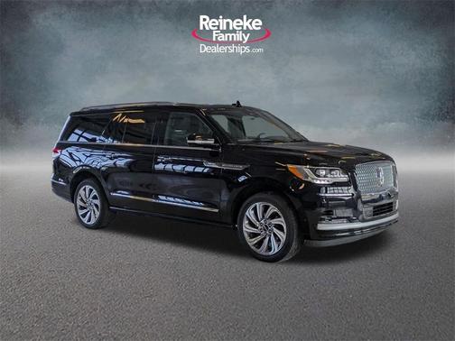 2022 Lincoln Navigator L Reserve