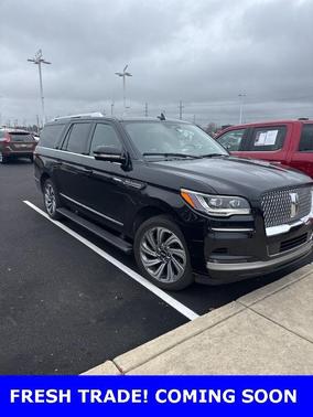 2022 Lincoln Navigator L Reserve