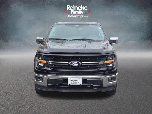 Agate Black Metallic 2025 Ford F-150 XLT