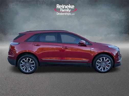 2023 Cadillac XT5 Sport