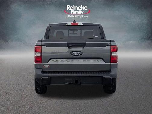 Carbonized Gray Metallic 2026 Ford Maverick Lariat