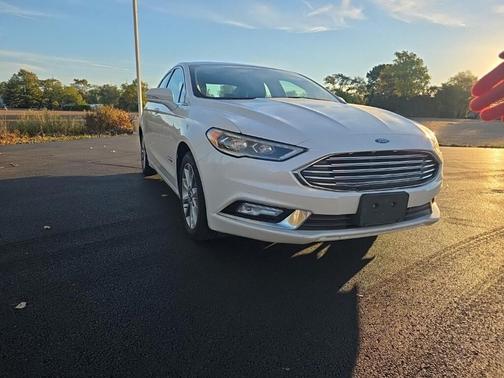 2017 Ford Fusion Energi SE Luxury