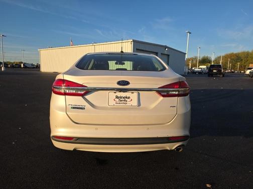2017 Ford Fusion Energi SE Luxury