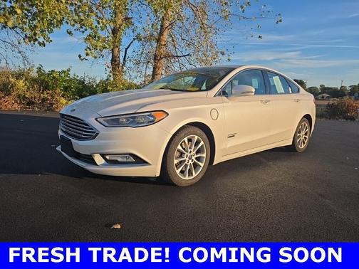 2017 Ford Fusion Energi SE Luxury
