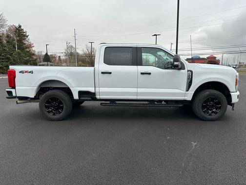 2024 Ford F-250 XLT
