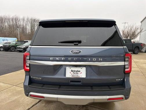 2022 Ford Expedition Max Platinum