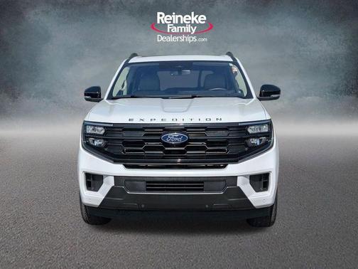 Star White 2025 Ford Expedition Max Active