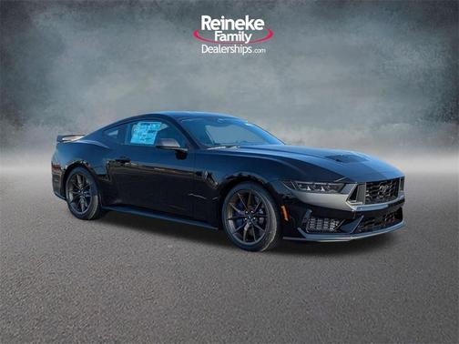 2025 Ford Mustang Dark Horse